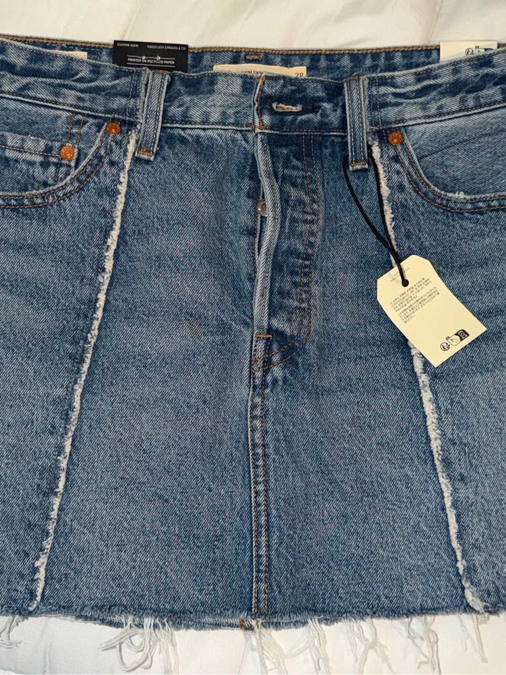 Levi’s Icon Skirt